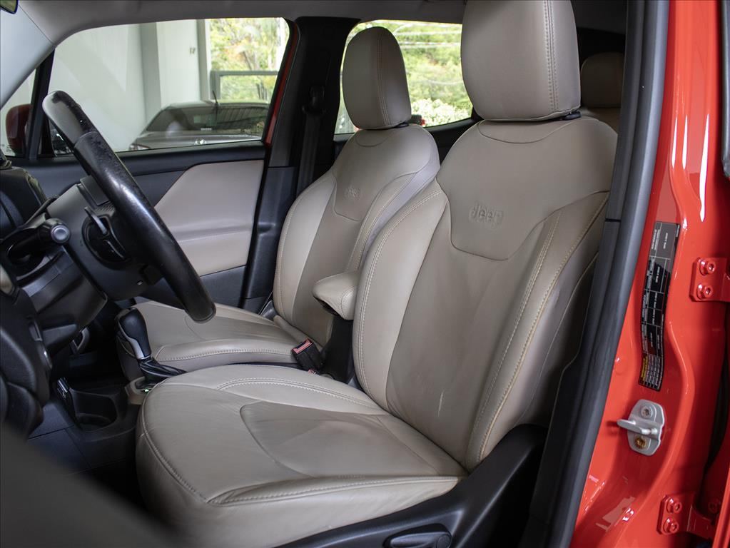 JEEP RENEGADE 1.8 16V FLEX LONGITUDE 4P AUTOMÁTICO, foto 13