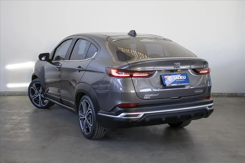 FIAT FASTBACK 1.0 TURBO 200 FLEX IMPETUS CVT, foto 4