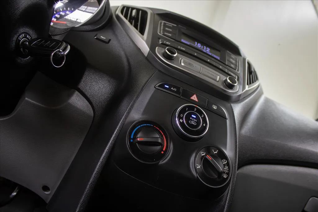 HYUNDAI HB20 1.6 COMFORT PLUS 16V FLEX 4P AUTOMÁTICO, foto 10