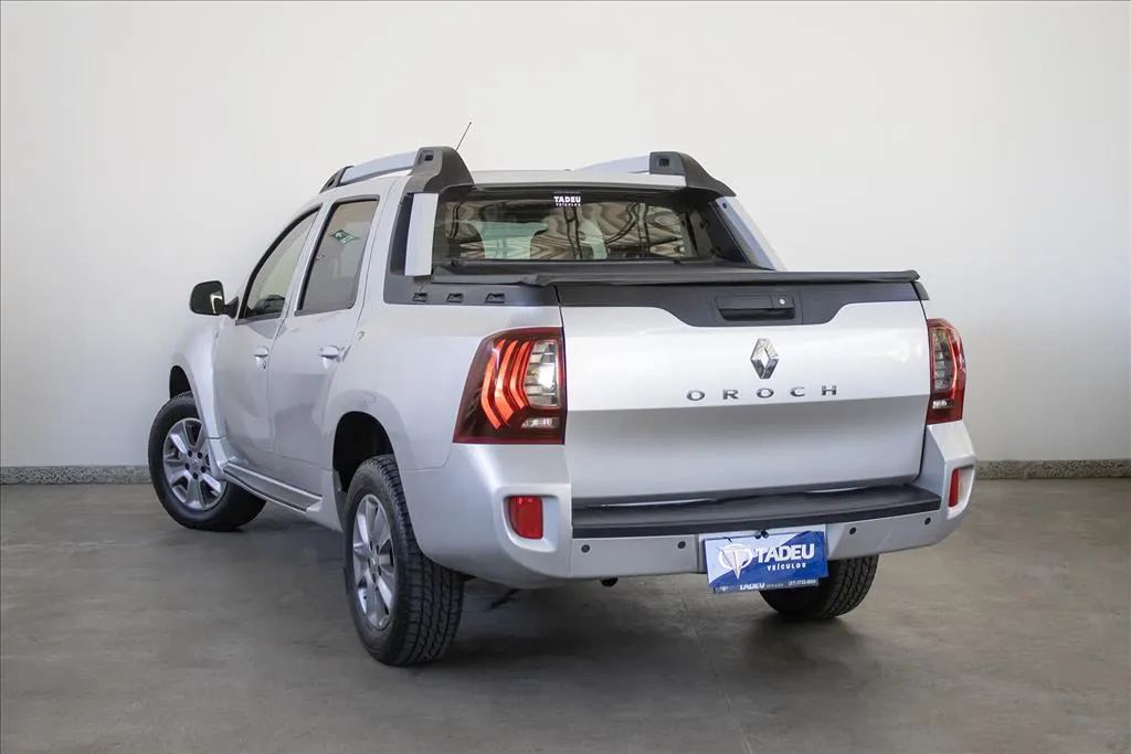 RENAULT DUSTER OROCH 2.0 16V HI-FLEX DYNAMIQUE MANUAL, foto 4