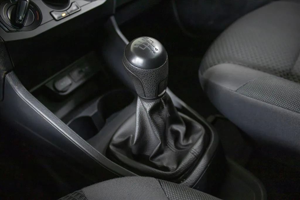 VOLKSWAGEN SAVEIRO 1.6 MSI ROBUST CS 16V FLEX 2P MANUAL, foto 9