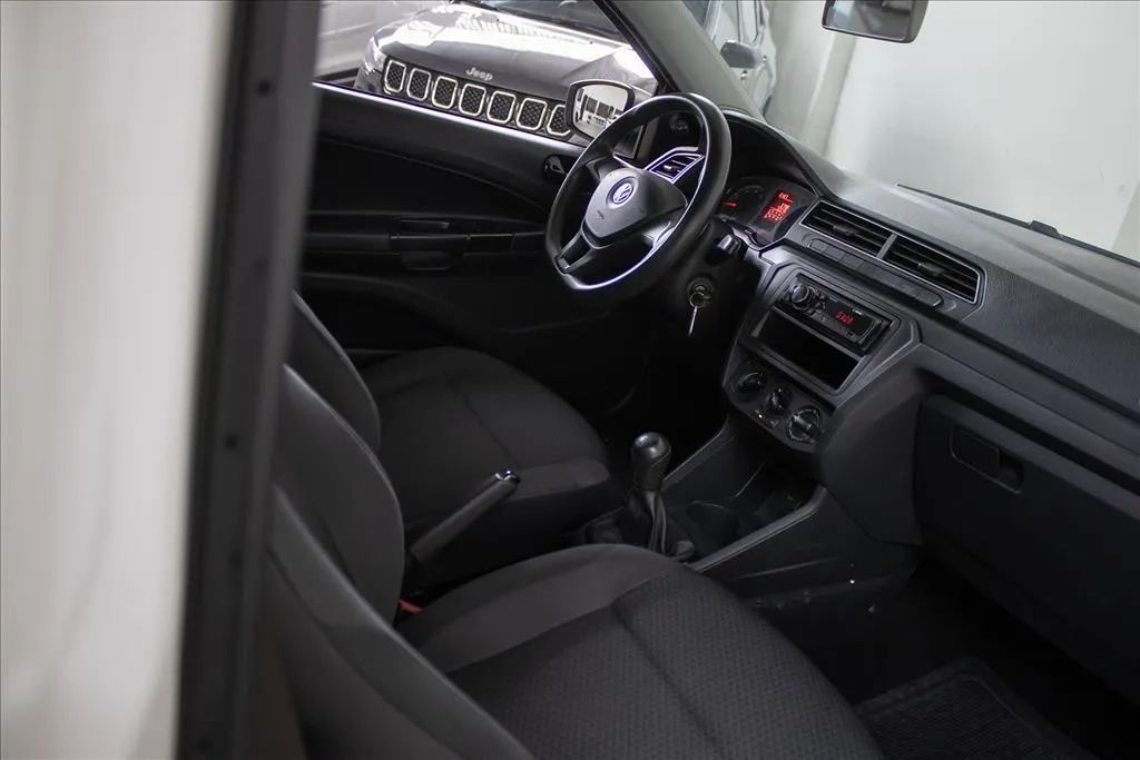 VOLKSWAGEN SAVEIRO 1.6 MSI ROBUST CS 16V FLEX 2P MANUAL, foto 7