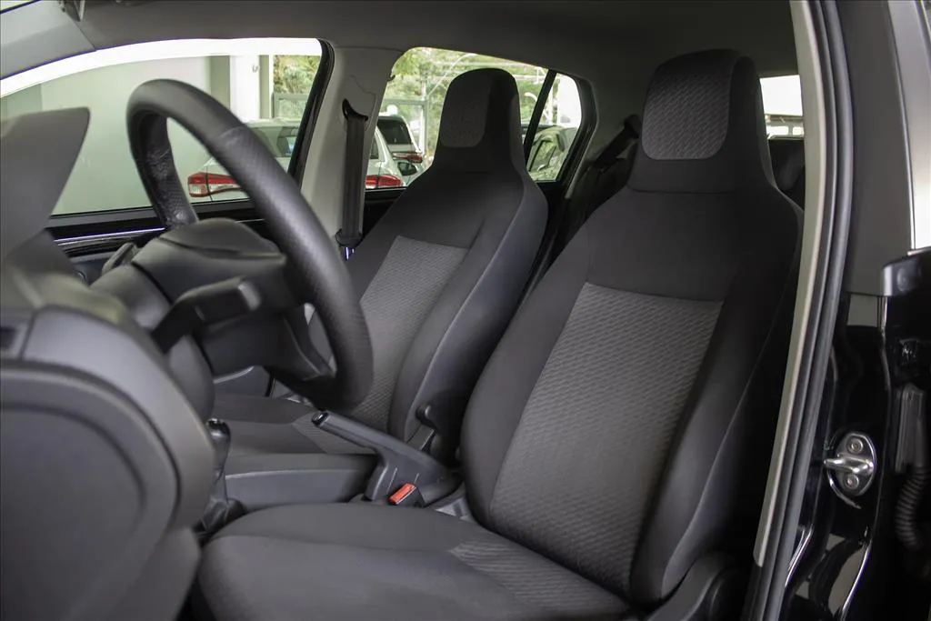 VOLKSWAGEN UP 1.0 170 TSI TOTAL FLEX CONNECT 4P MANUAL, foto 11