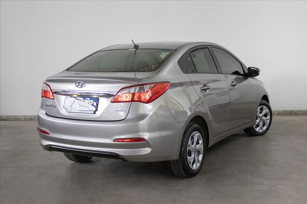 HYUNDAI HB20 1.6 COMFORT PLUS 16V FLEX 4P AUTOMÁTICO, foto 2
