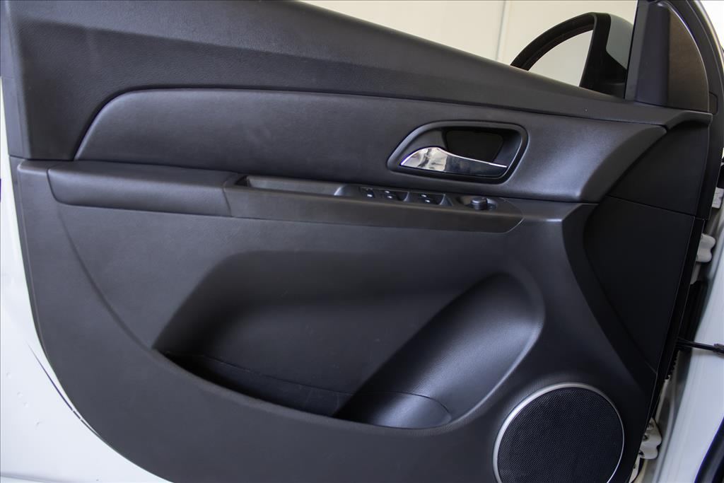 CHEVROLET CRUZE 1.8 LT 16V FLEX 4P AUTOMÁTICO, foto 14
