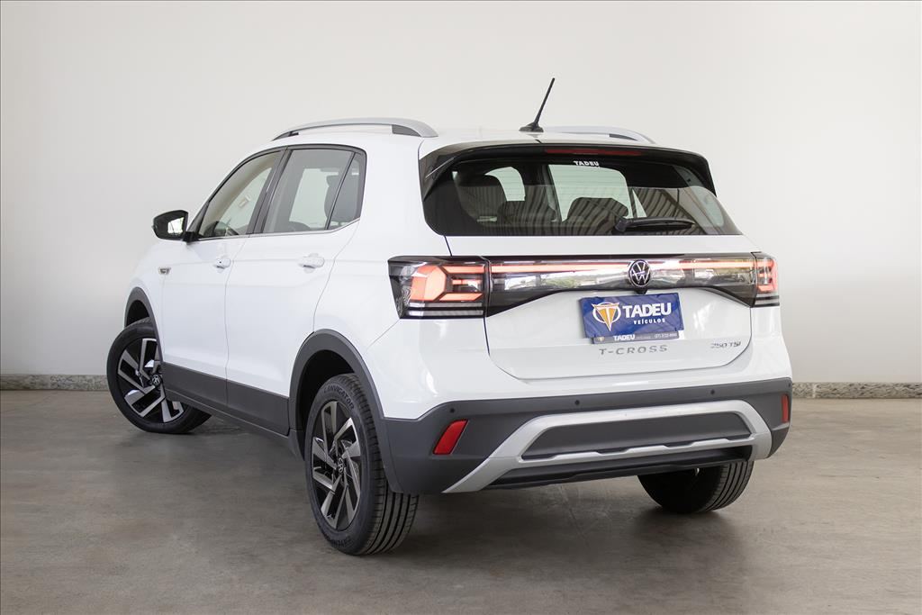 VOLKSWAGEN T-CROSS 1.4 250 TSI TOTAL FLEX HIGHLINE AUTOMÁTICO, foto 2