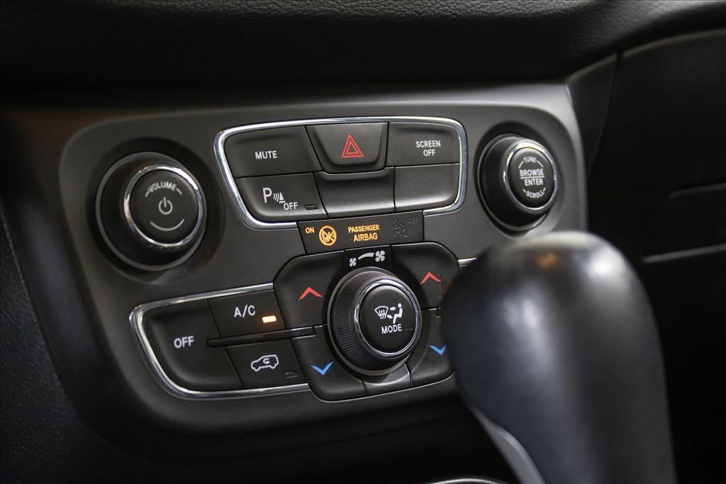 JEEP COMPASS 2.0 16V FLEX LIMITED AUTOMÁTICO, foto 10
