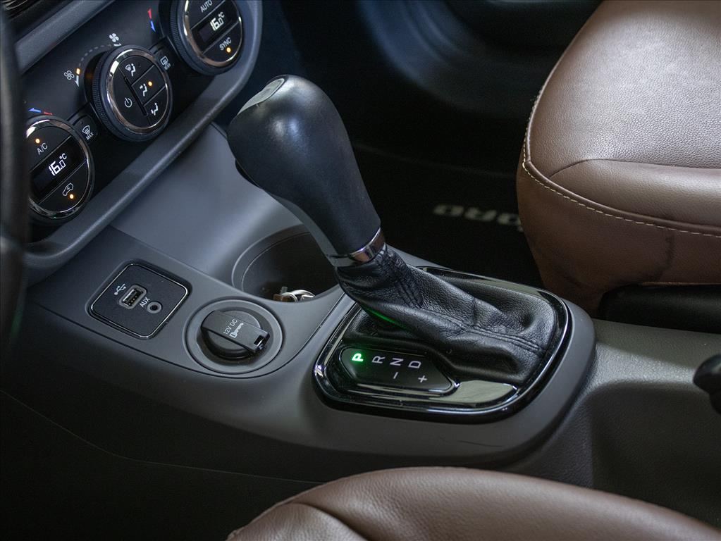 FIAT TORO 2.4 16V MULTIAIR FLEX VOLCANO AT9, foto 9